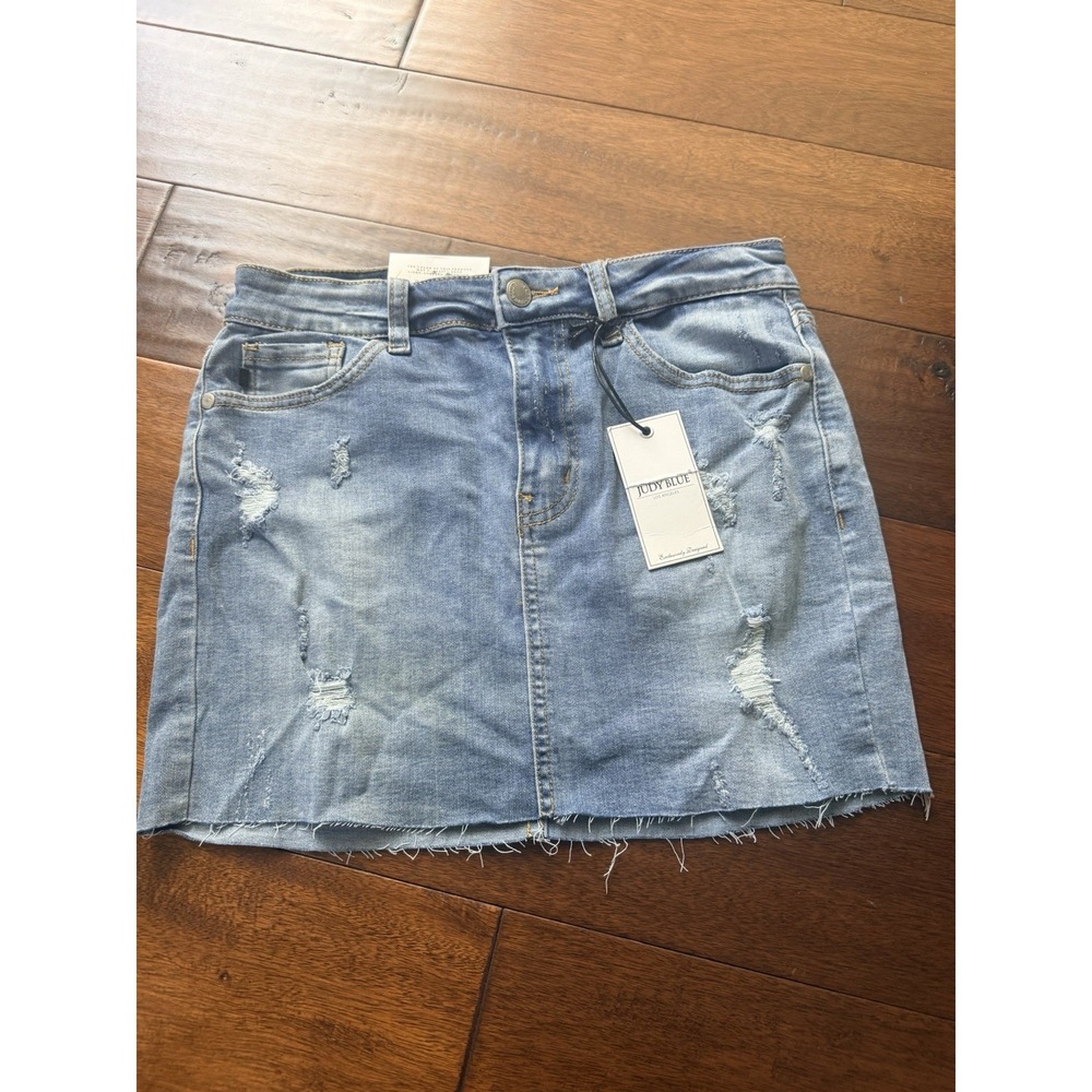 Judy Blue Medium Wash Denim Mini Skirt Raw Frayed Hem Small Blue Casual Stretch